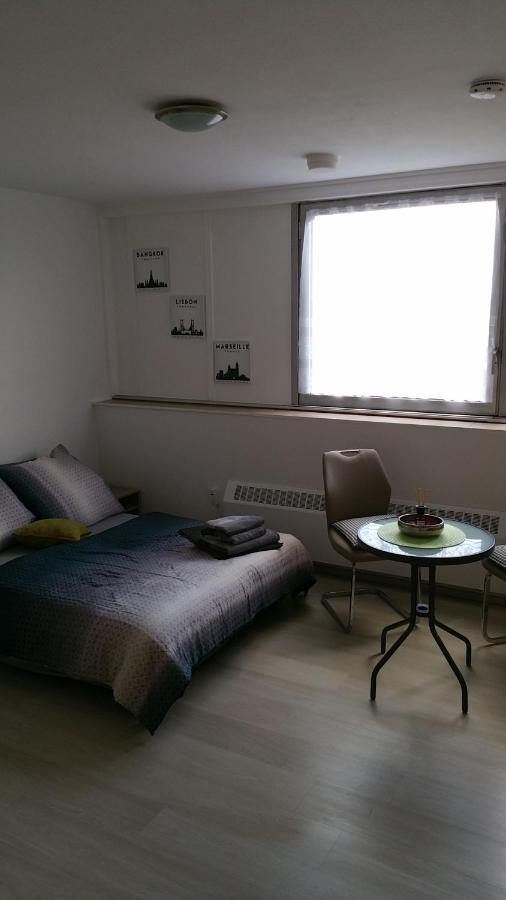 Studio-apartment, Zentral Gelegen Keulen